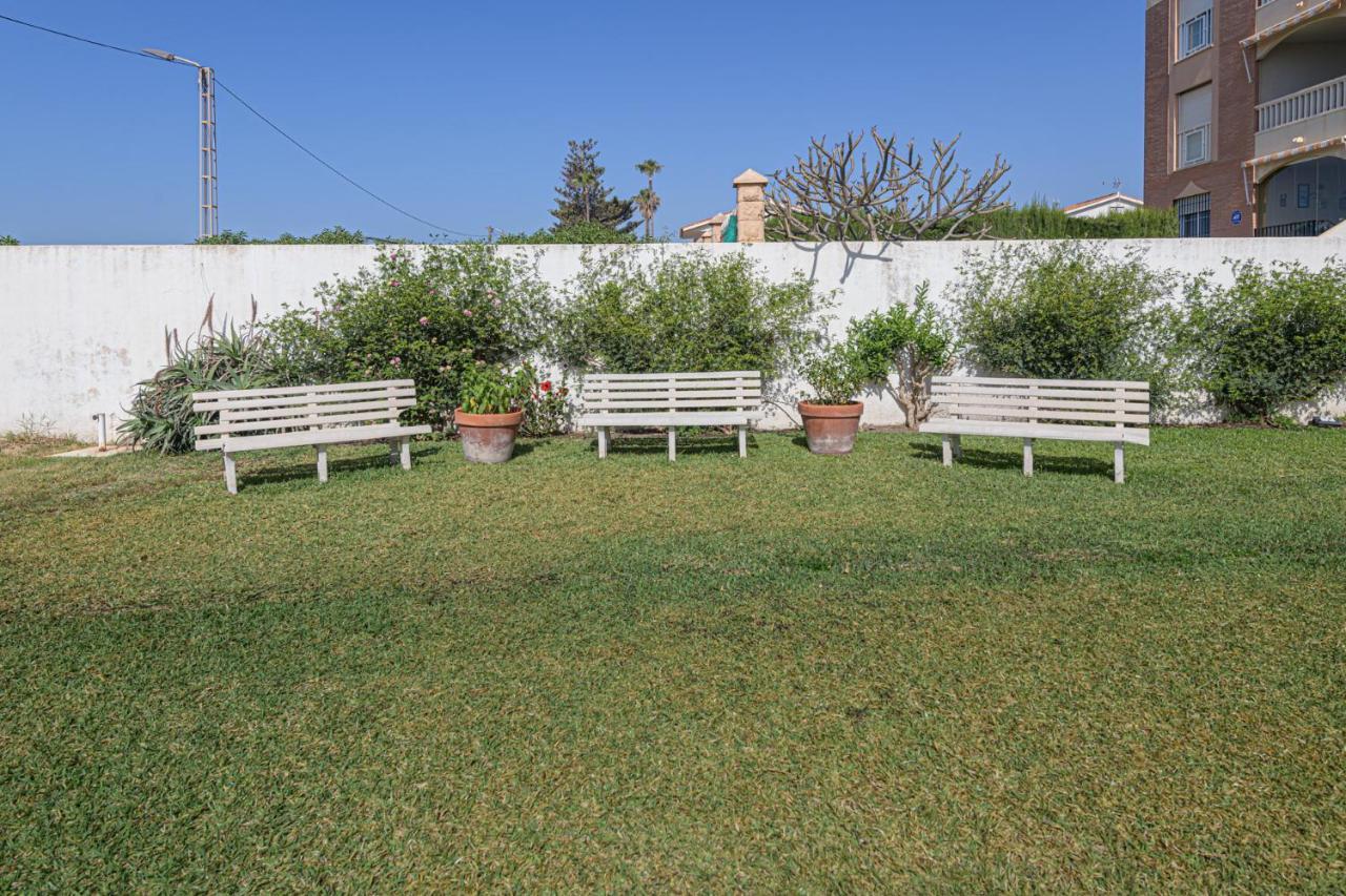 Wintowinrentals Amazing Front Sea View & Relax Benagalbón Exterior foto