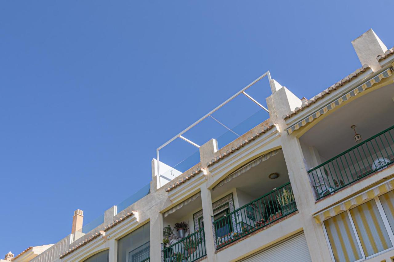 Wintowinrentals Amazing Front Sea View & Relax Benagalbón Exterior foto