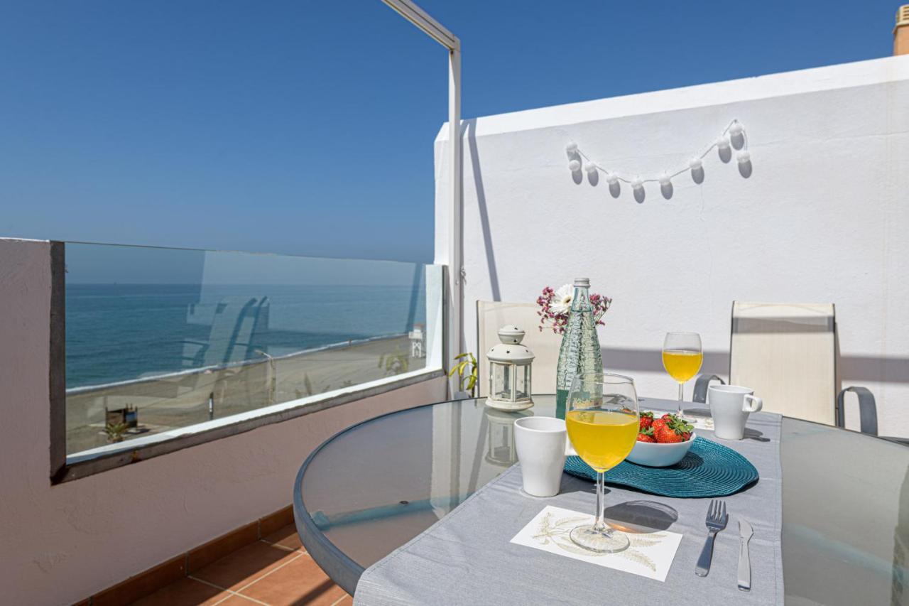 Wintowinrentals Amazing Front Sea View & Relax Benagalbón Exterior foto