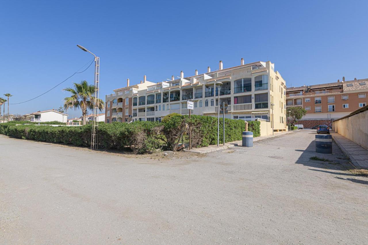 Wintowinrentals Amazing Front Sea View & Relax Benagalbón Exterior foto