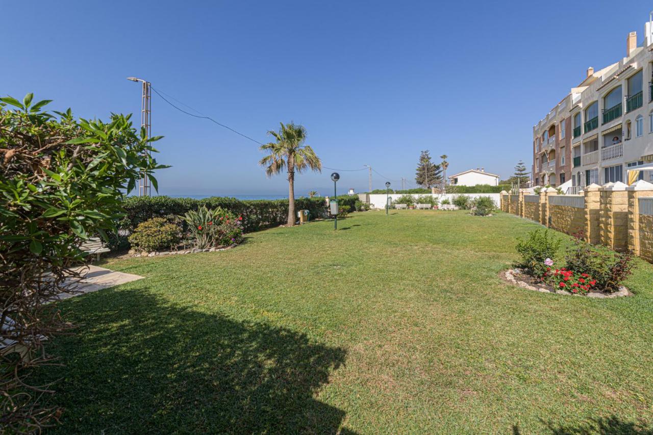 Wintowinrentals Amazing Front Sea View & Relax Benagalbón Exterior foto